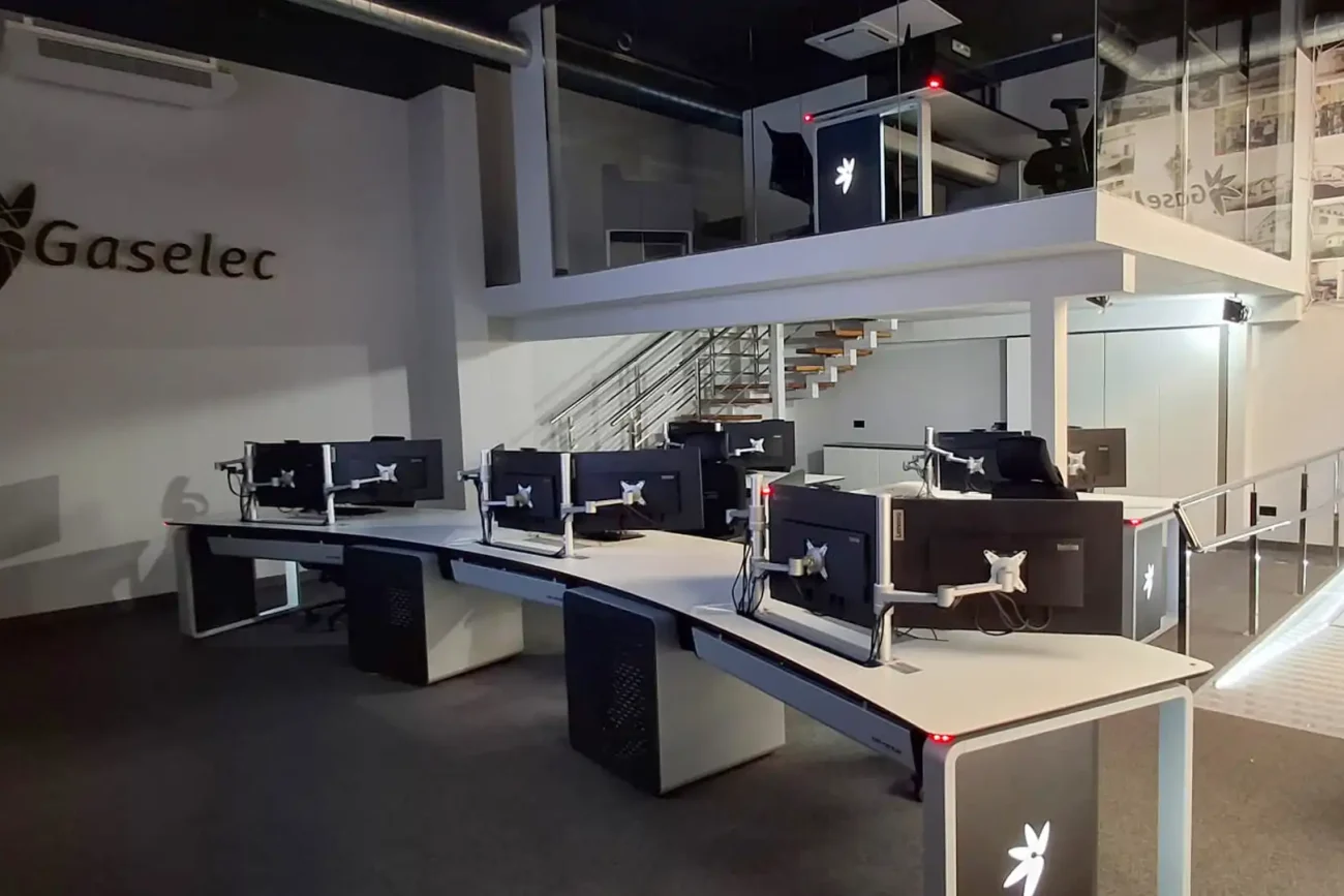 centro de control Gaselec con Advantis NG y DeskWall de GESAB